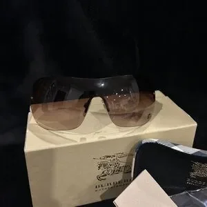 Burberry | Accessories | Burberry Brown Sunglasses Chic  display picture 2